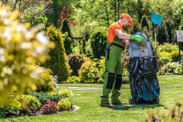 Lawn Cleaning Service in Minneapolis